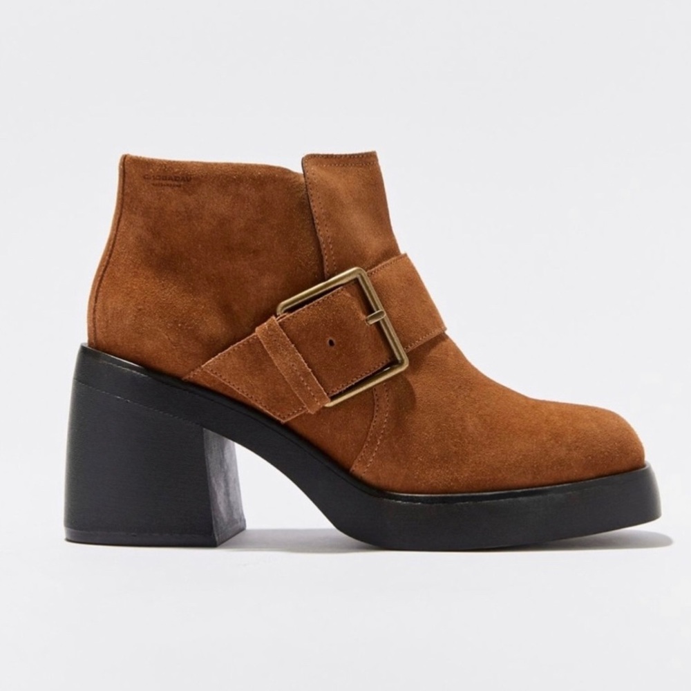 Vagabond Brooke Suede Buckle Boot
